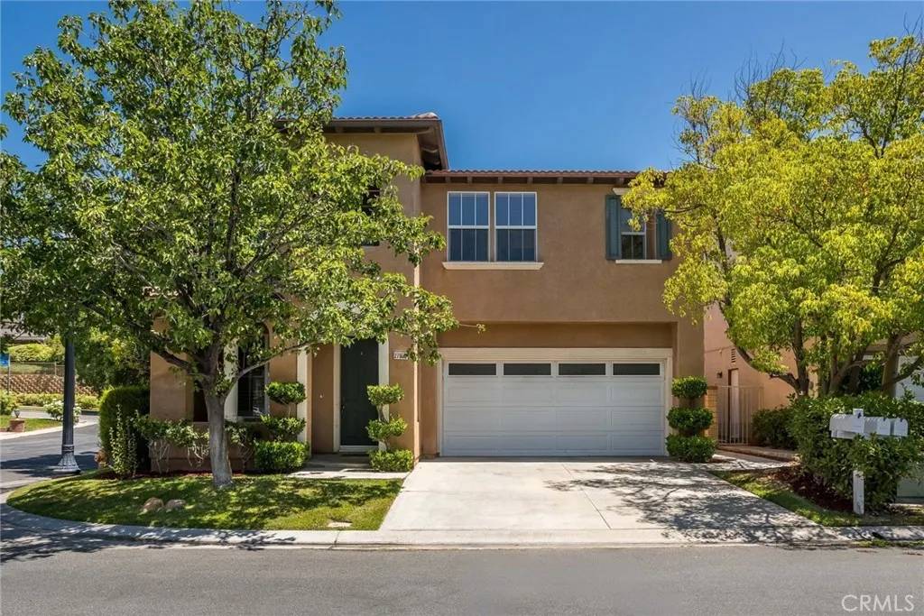 Valencia, CA 91354,27960 Agapanthus Lane