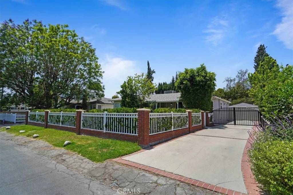 Sherman Oaks, CA 91401,5525 Costello Avenue