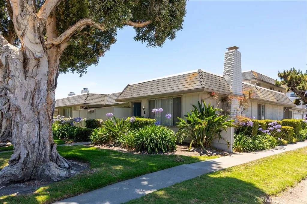 Oxnard, CA 93035,1841 Fisher Drive #B
