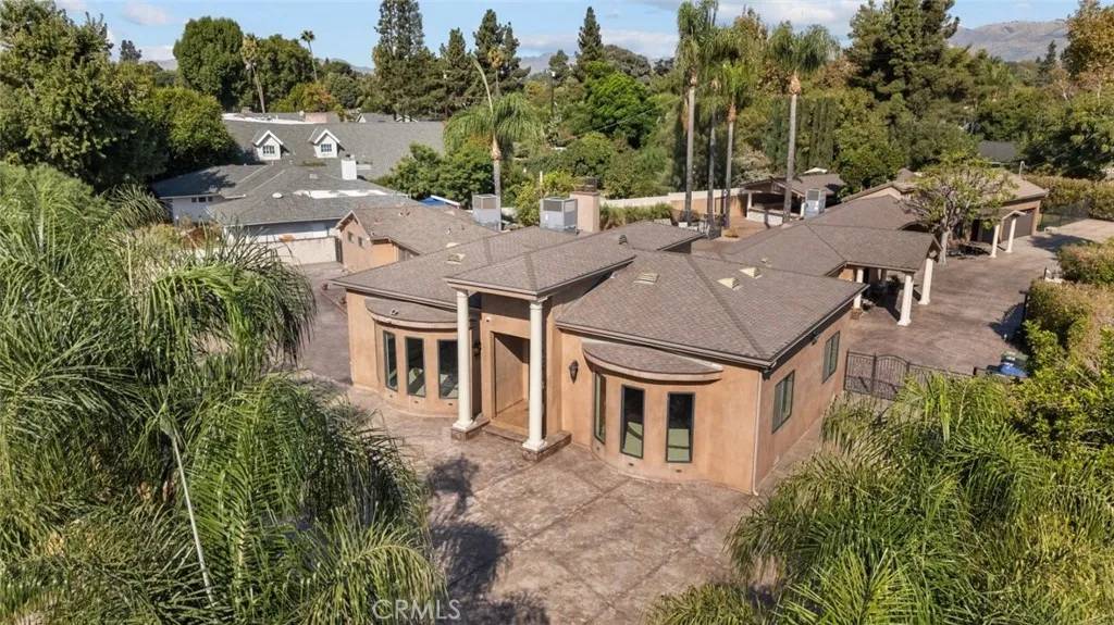 Sherwood Forest, CA 91325,8817 Louise Avenue