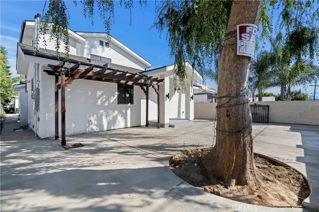 Pacoima, CA 91331,13536 Remington Street
