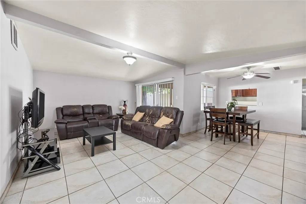 Bakersfield, CA 93306,2616 Lynwood Street