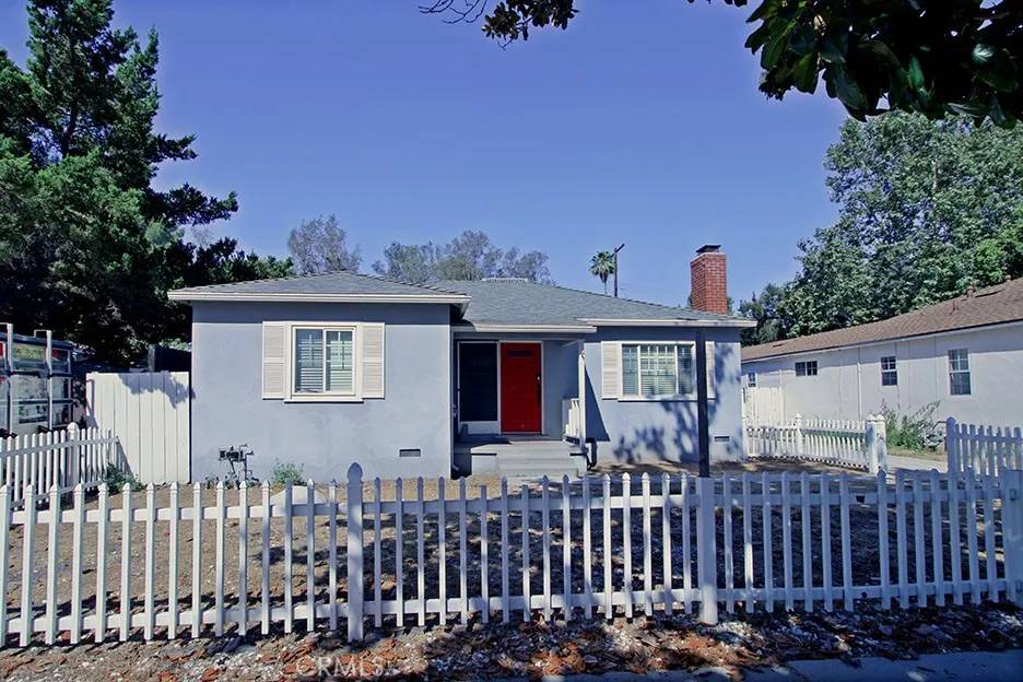 Van Nuys, CA 91411,6211 Blucher Avenue
