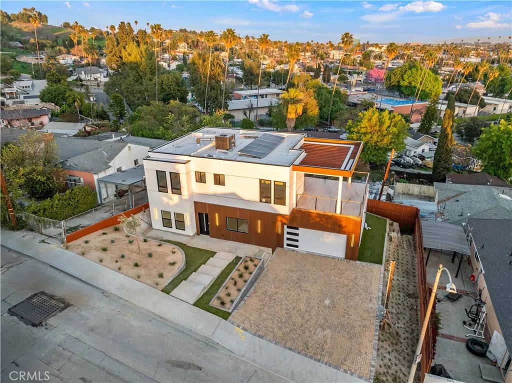 Los Angeles, CA 90032,3810 Locke Avenue