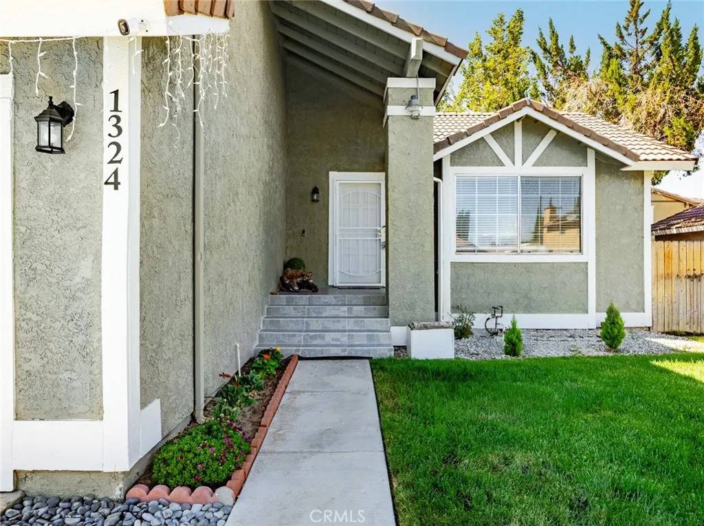 Palmdale, CA 93551,1324 Windermere Court