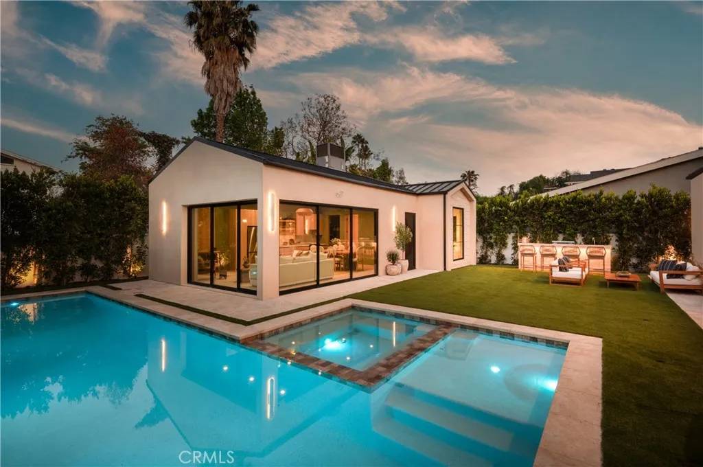 Studio City, CA 91604,4314 Teesdale Avenue