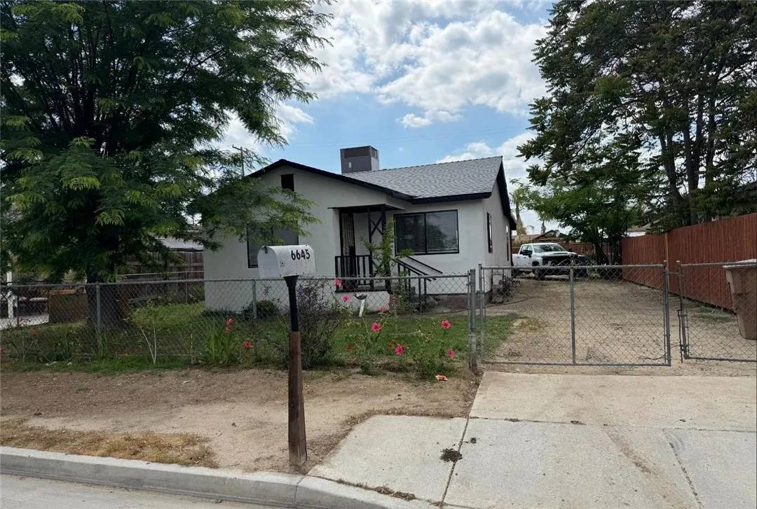Bakersfield, CA 93307,6645 Betty Street