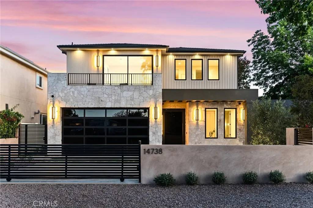 Sherman Oaks, CA 91403,14738 Otsego Street