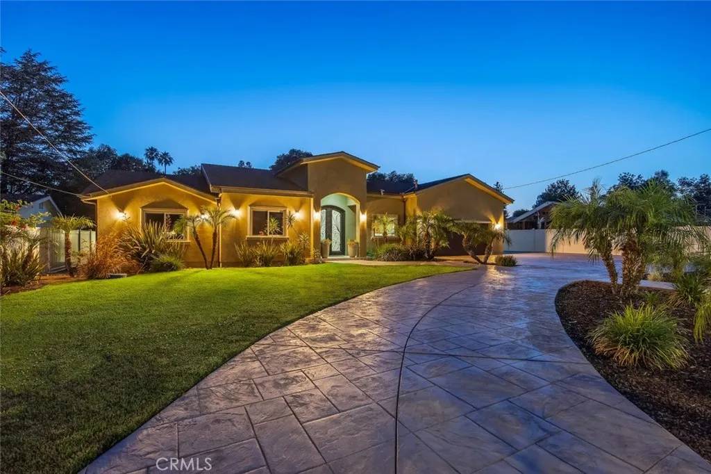 Sherwood Forest, CA 91325,8817 Encino Avenue