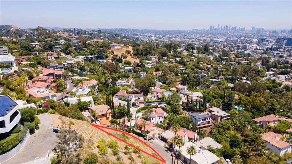 Hollywood Hills East, CA 90068,0 Quebec