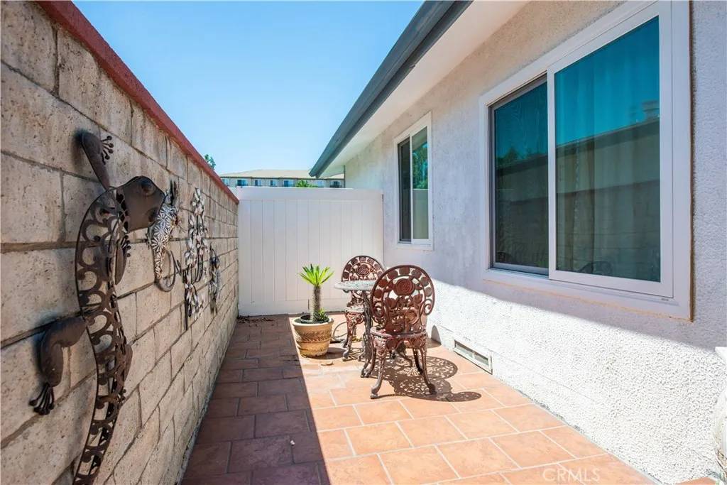 Castaic, CA 91384,32031 Emerald Lane