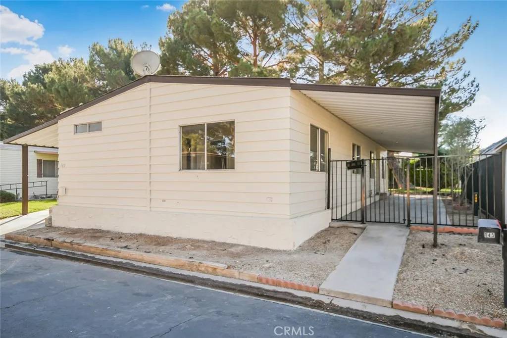 Lancaster, CA 93534,48303 20TH West #145