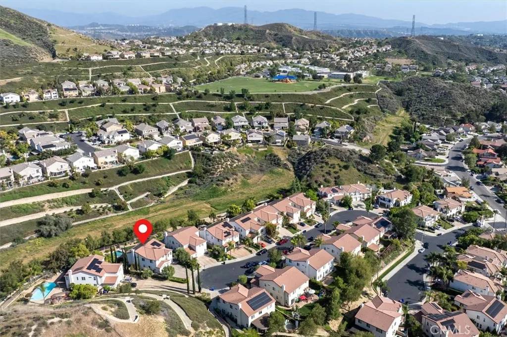 Saugus, CA 91390,29160 Harmony Way