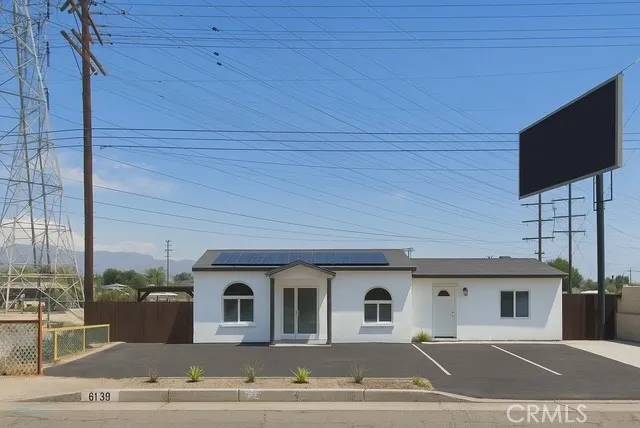 North Hollywood, CA 91606,6138 Vineland Avenue