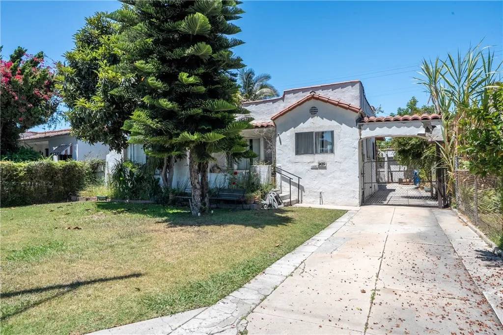 Walnut Park, CA 90255,2439 California Street