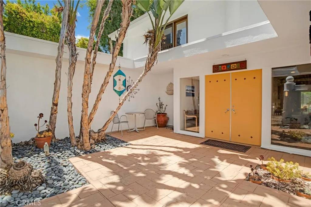 Studio City, CA 91604,11967 Sunshine Terrace