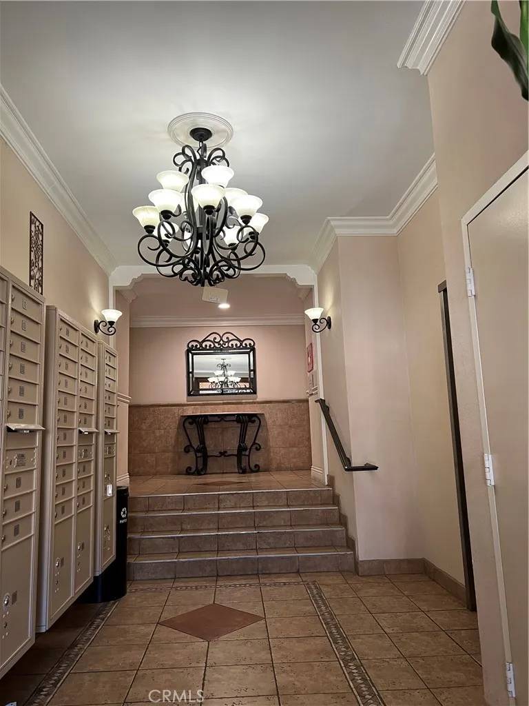 Valley Village, CA 91607,5257 Radford Avenue #308