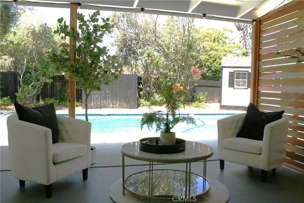 Woodland Hills, CA 91364,4701 Deseret Drive