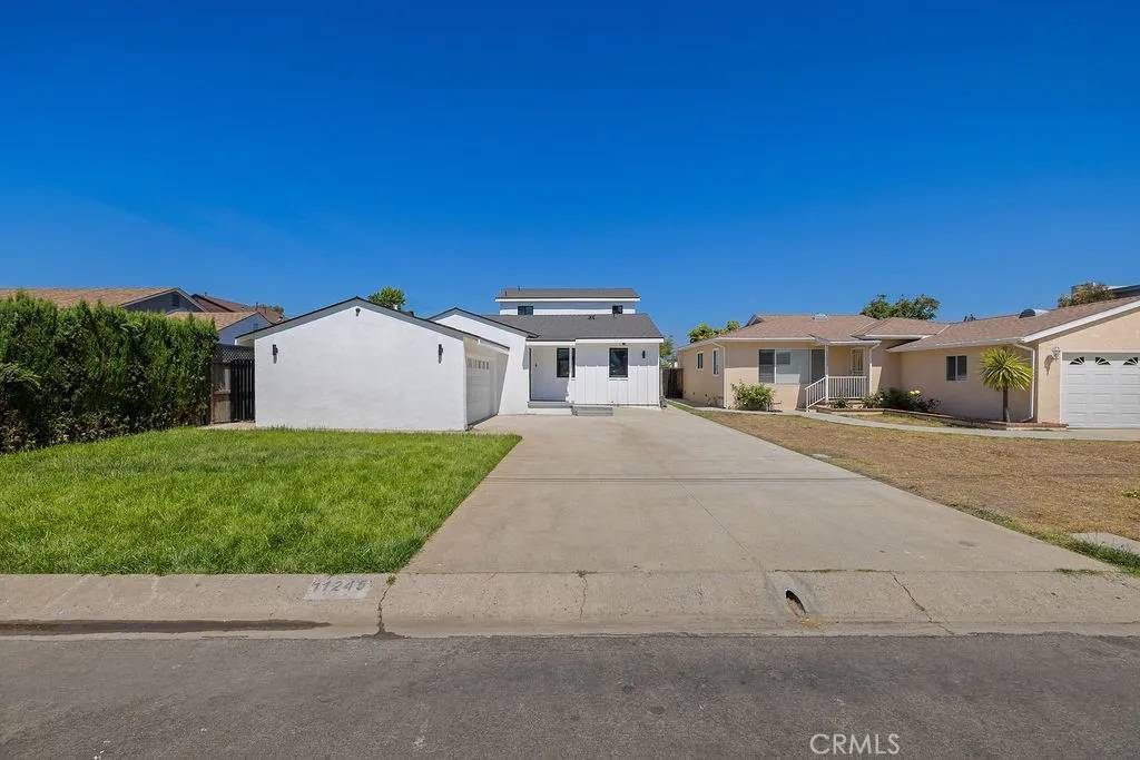 Culver City, CA 90230,11245 Greenlawn Avenue