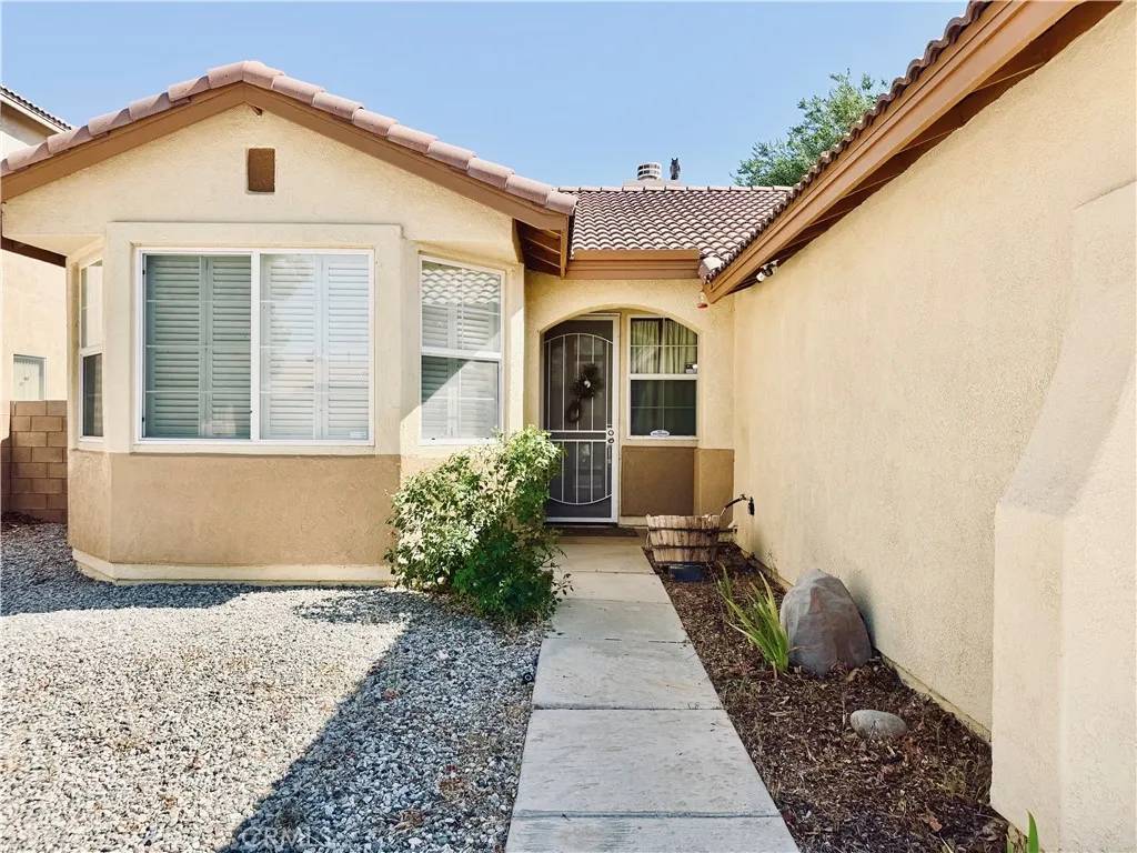Lancaster, CA 93534,1250 W Avenue H7