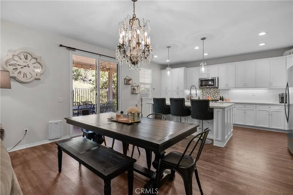 Valencia, CA 91354,28821 Panorama Court