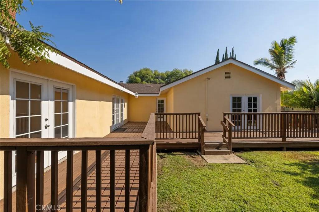 Northridge, CA 91324,8419 Yolanda Avenue