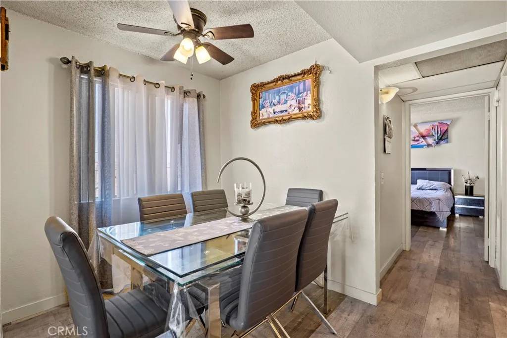 Tujunga, CA 91042,10129 Commerce Avenue