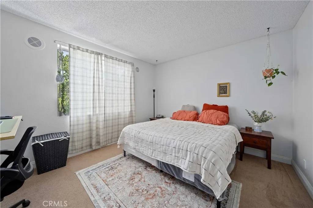 Lancaster, CA 93536,2805 W Avenue K12 #243