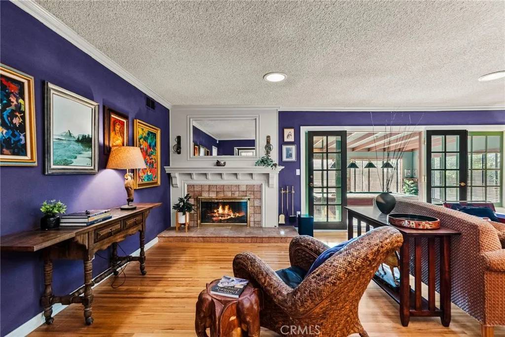 Panorama City, CA 91402,9548 Cedros Avenue