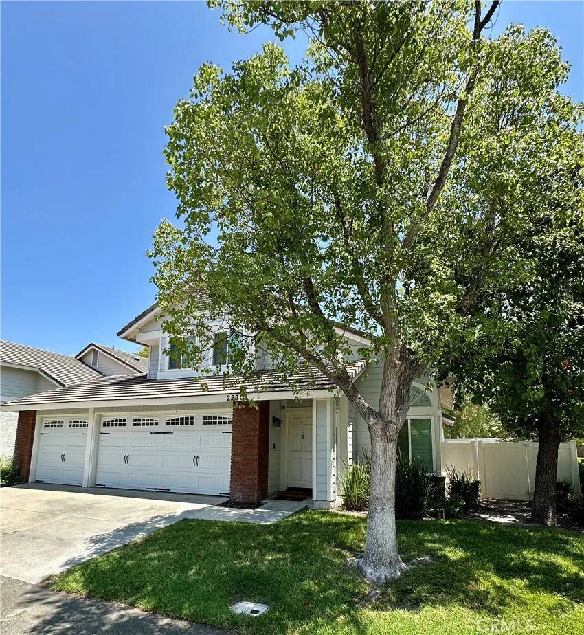 Canyon Country, CA 91351,26702 Linnet Court