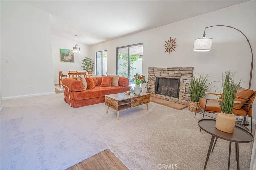Valencia, CA 91355,25711 Lupita Drive