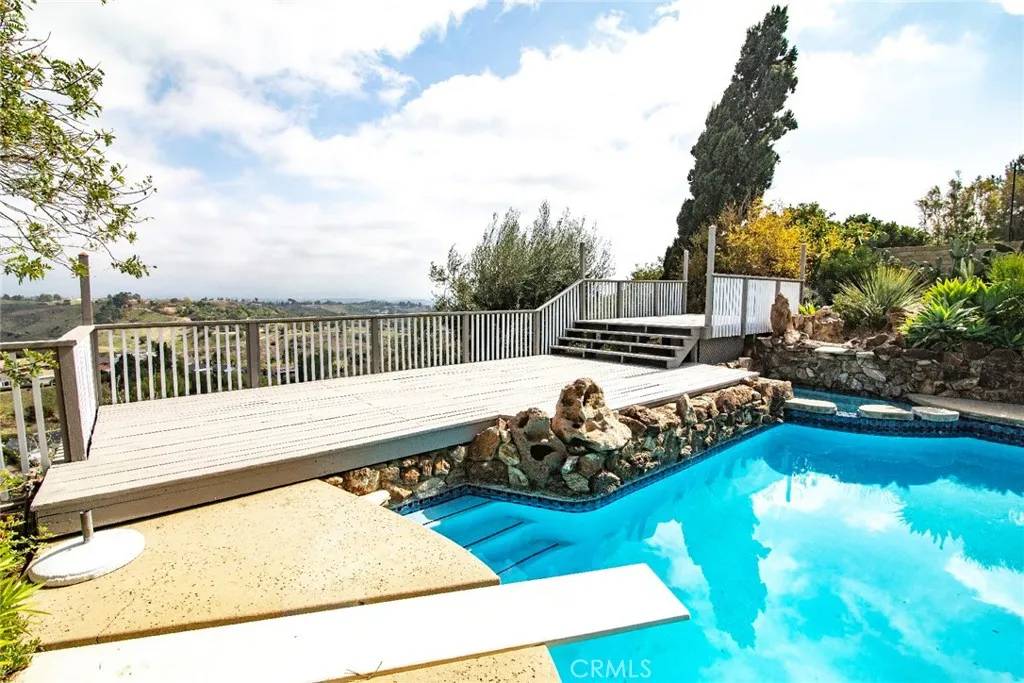Porter Ranch, CA 91326,11958 Darby Avenue
