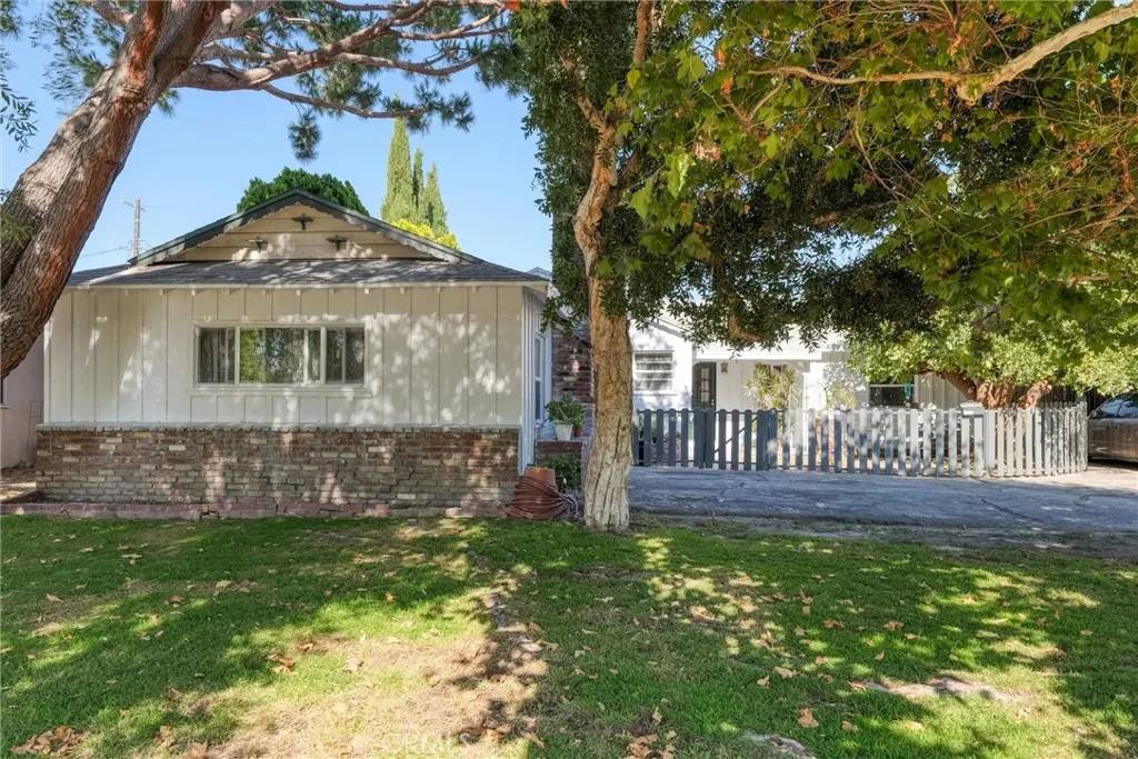 North Hollywood, CA 91606,6232 Riverton Avenue