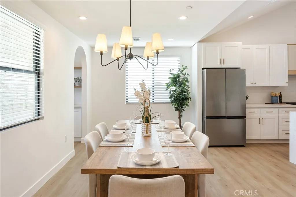 Winnetka, CA 91306,20109 Archwood Street
