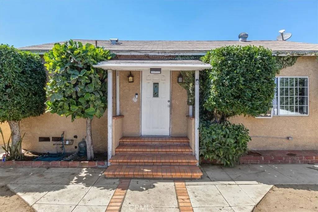 Pacoima, CA 91331,13273 Sunburst Street