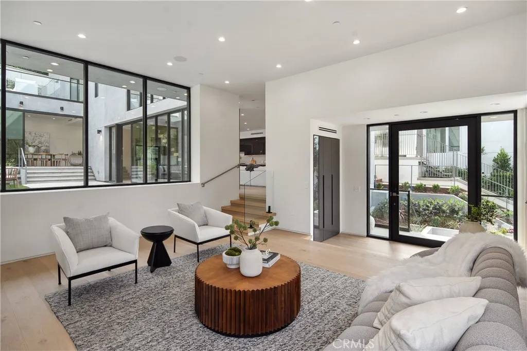 Studio City, CA 91604,3670 Buena Park Drive