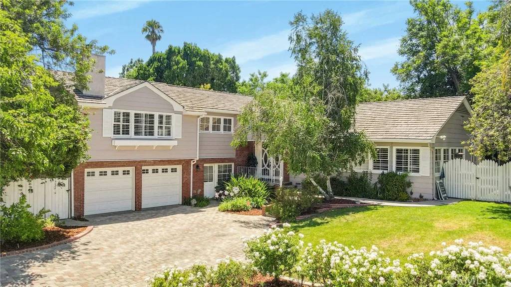 Woodland Hills, CA 91364,20300 Delita Drive
