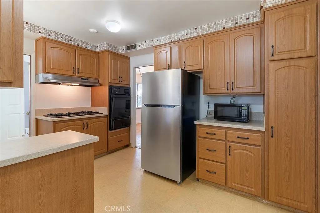 Lancaster, CA 93534,45505 13th Street West