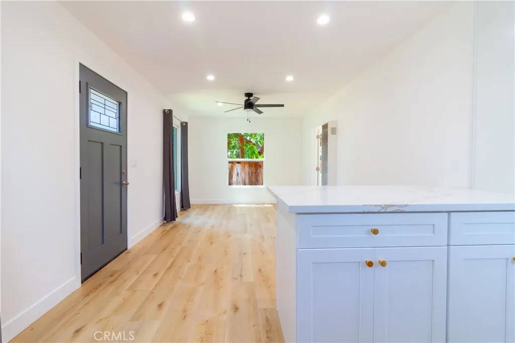 Altadena, CA 91001,2123 Navarro Avenue