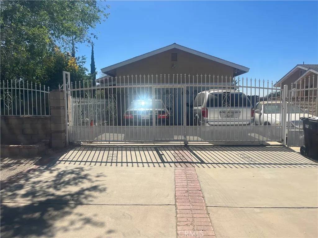 Palmdale, CA 93550,38625 27th Street East