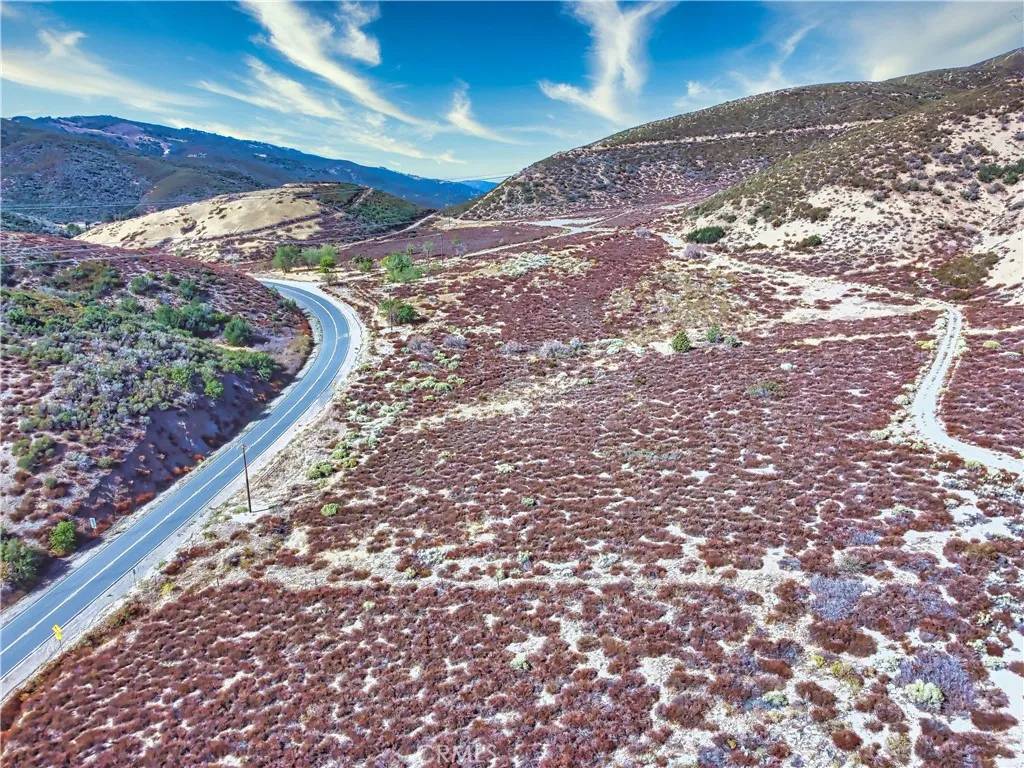 Palmdale, CA 93551,1 Bouquet Canyon