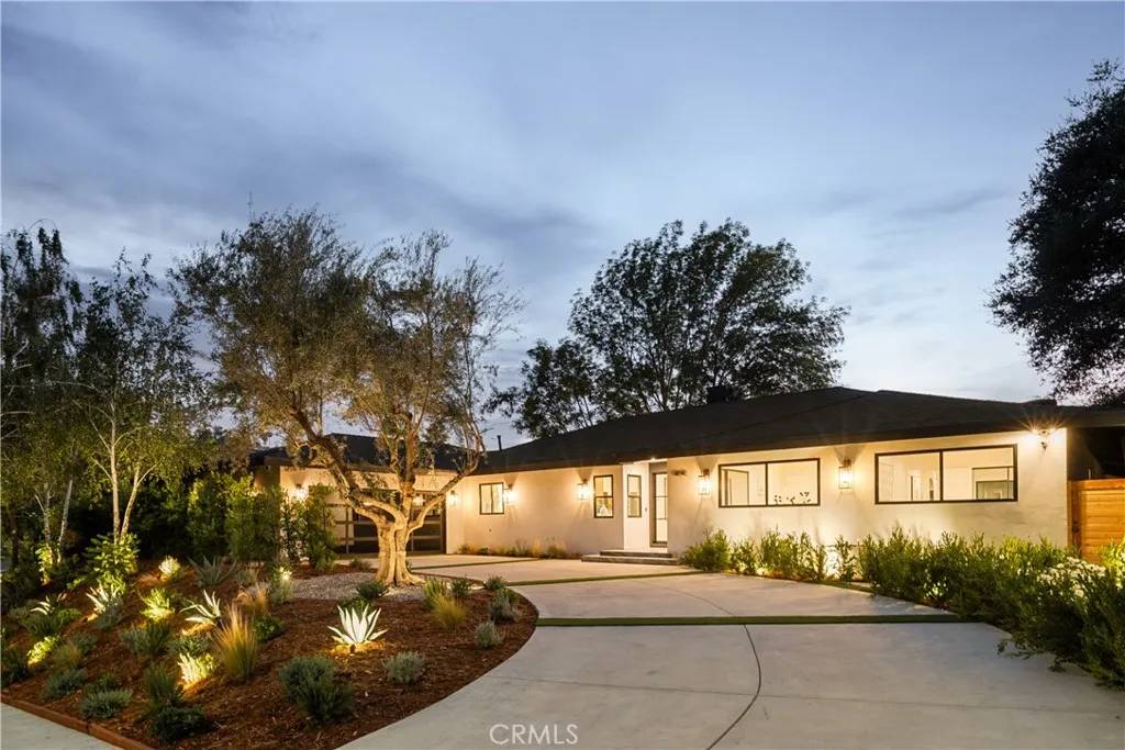 Encino, CA 91436,4041 Sapphire Drive