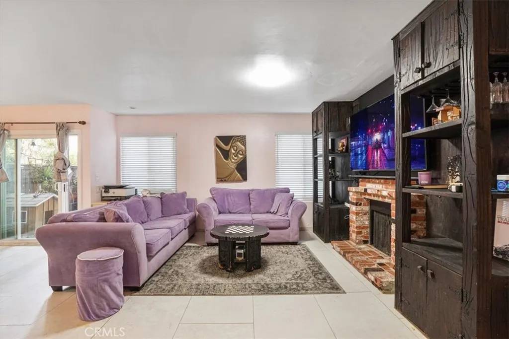 Mission Hills (san Fernando), CA 91345,9920 Sepulveda Boulevard #1