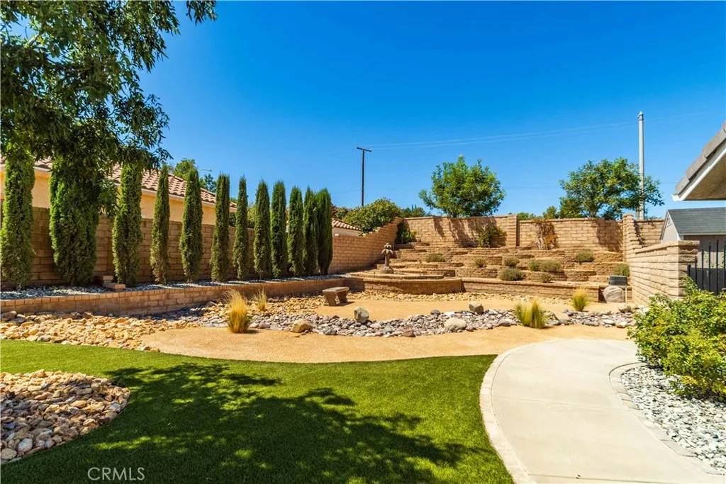 Palmdale, CA 93551,6151 Hickory Street