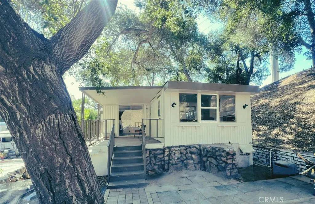 Newhall, CA 91321,23500 The Old #82