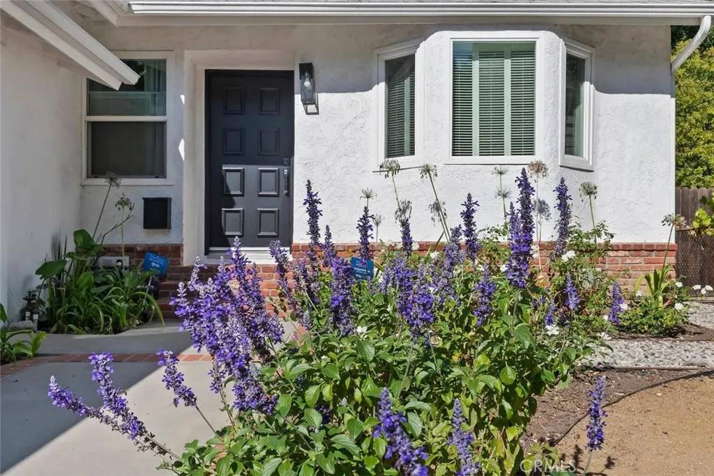 Sherman Oaks, CA 91403,4723 Norwich Avenue