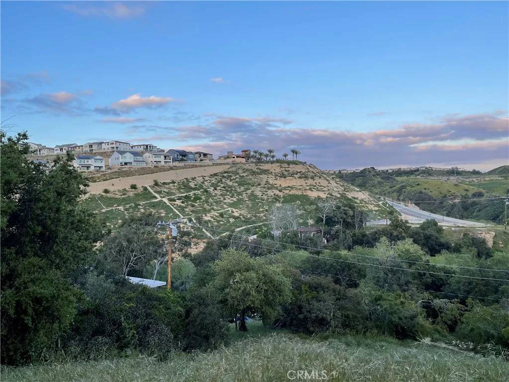 Chatsworth, CA 91311,0 Aucas Dr