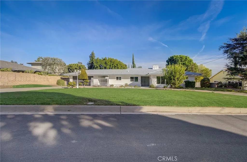 Granada Hills, CA 91344,11200 Jellico Avenue