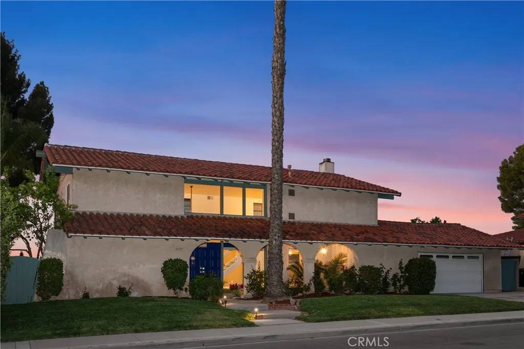 Woodland Hills, CA 91364,21727 Ulmus Drive