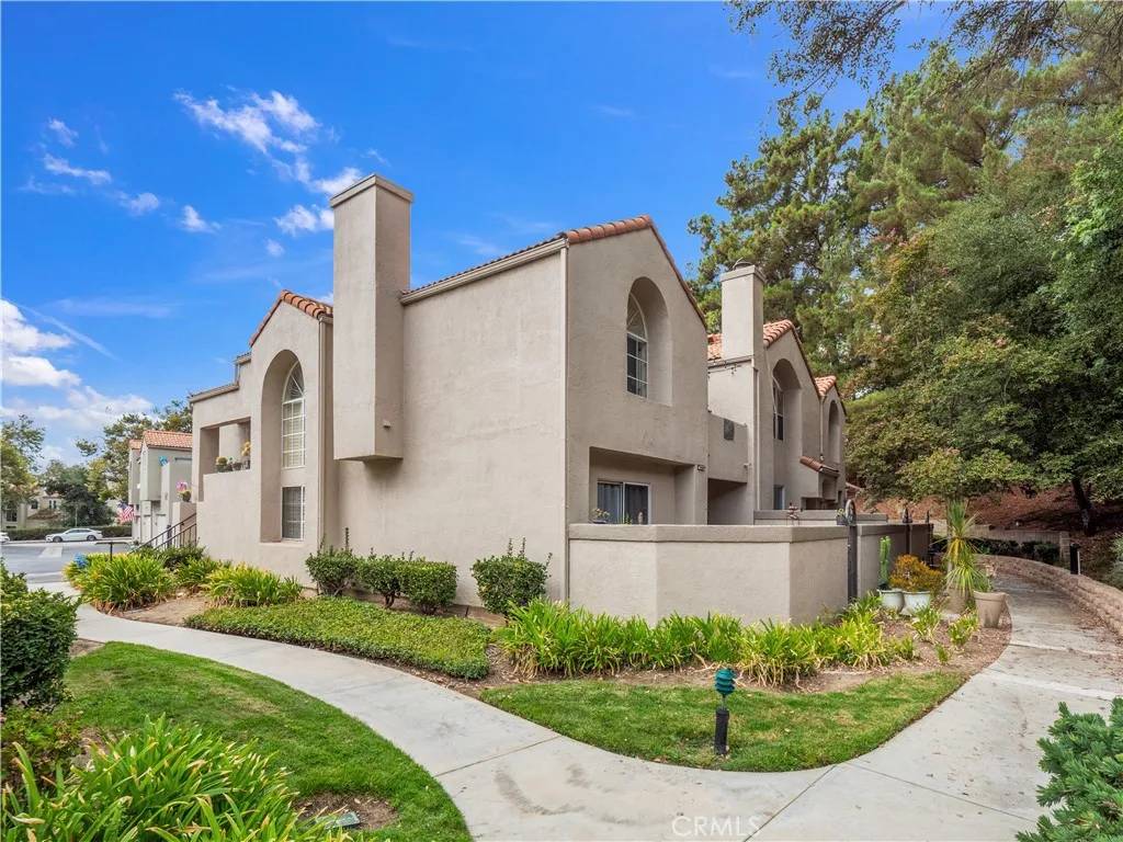 Chatsworth, CA 91311,11374 Old Ranch Circle